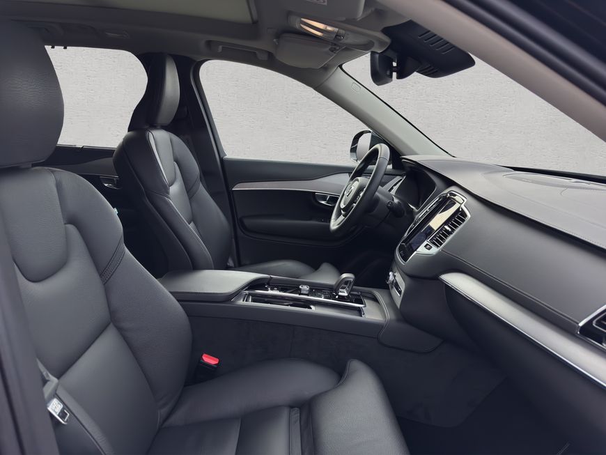 Volvo  Plus Bright