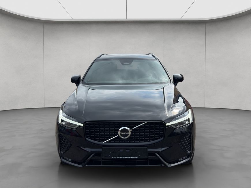 Volvo  Plus Dark