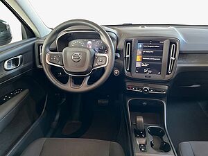 Volvo  Momentum Core