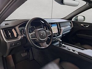 Volvo  Momentum Pro