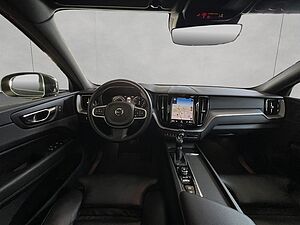 Volvo  Momentum Pro