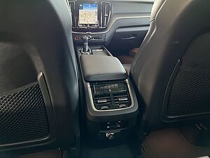 Volvo  Momentum Pro