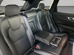 Volvo  Momentum Pro