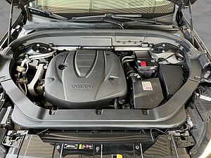 Volvo  Momentum Pro