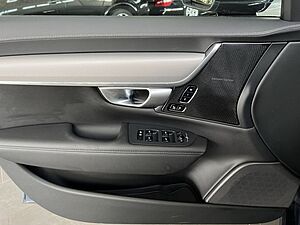 Volvo  20'