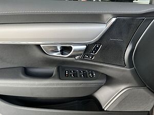 Volvo  19'