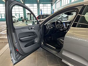 Volvo  Momentum Pro