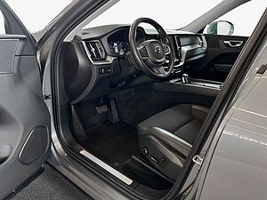 Volvo  Momentum Pro