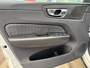 Volvo  Momentum Pro