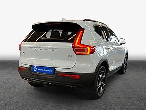 Volvo  Plus Dark