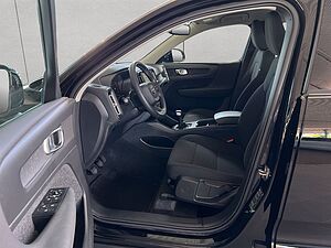 Volvo  Momentum Core