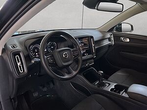 Volvo  Momentum Core