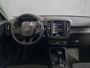 Volvo  Momentum Core