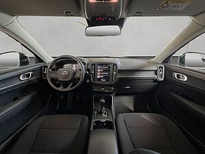 Volvo  Momentum Core