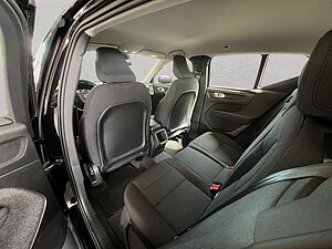 Volvo  Momentum Core