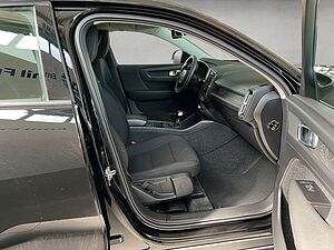 Volvo  Momentum Core
