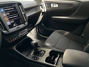 Volvo  Momentum Core