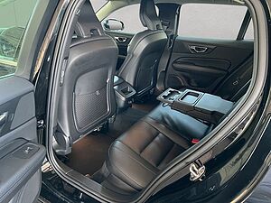 Volvo  D3  Aut Leder Navi LED Kamera PDCv+h
