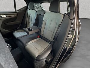 Volvo  Momentum Pro