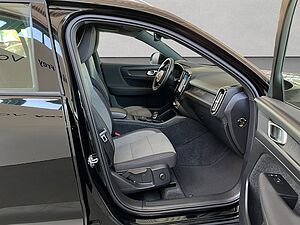 Volvo  Momentum Pro