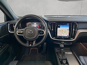 Volvo  T6 AWD  Aut Glasd HeadUp PilotAssist