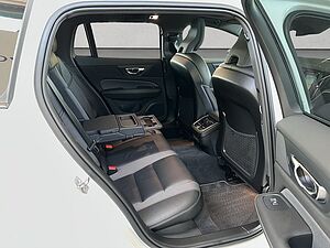 Volvo  T6 AWD  Aut Glasd HeadUp PilotAssist
