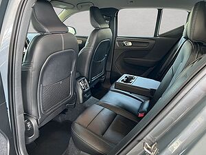 Volvo  T4 Recharge  DKG Leder Navi LED Kamera