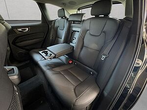 Volvo  Momentum Pro