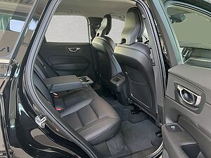 Volvo  Momentum Pro