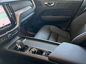 Volvo  Momentum Pro