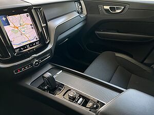 Volvo  Momentum Pro