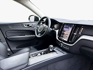 Volvo  Plus Dark