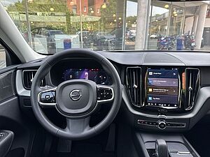 Volvo  Plus Dark
