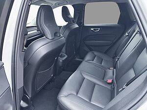 Volvo  Plus Dark