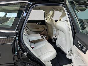 Volvo  Momentum Pro