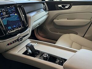 Volvo  Momentum Pro