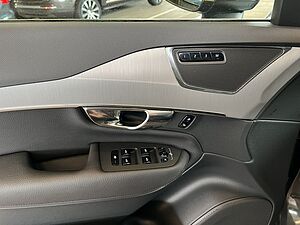 Volvo  Momentum Pro