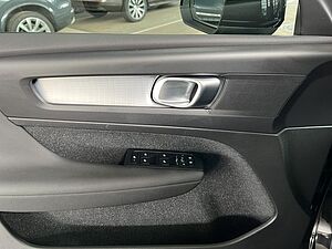 Volvo  Momentum Pro