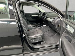 Volvo  Momentum Pro