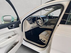 Volvo  Momentum Pro