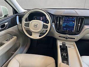 Volvo  Momentum Pro