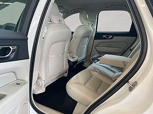 Volvo  Momentum Pro