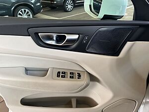 Volvo  Momentum Pro