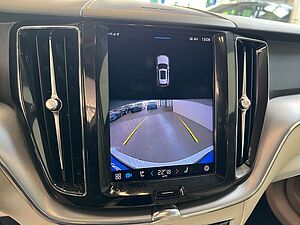 Volvo  Momentum Pro