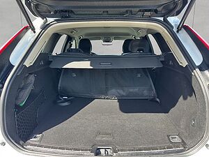Volvo  Plus Dark