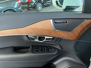 Volvo  Inscription Edition