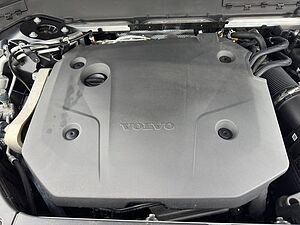 Volvo  Plus Bright