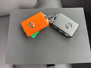 Volvo  Plus Bright