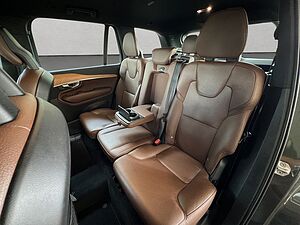 Volvo  Momentum Pro