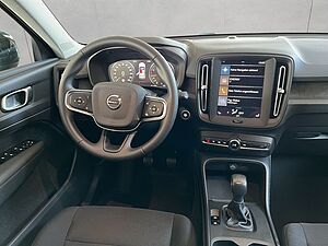Volvo  Momentum Core